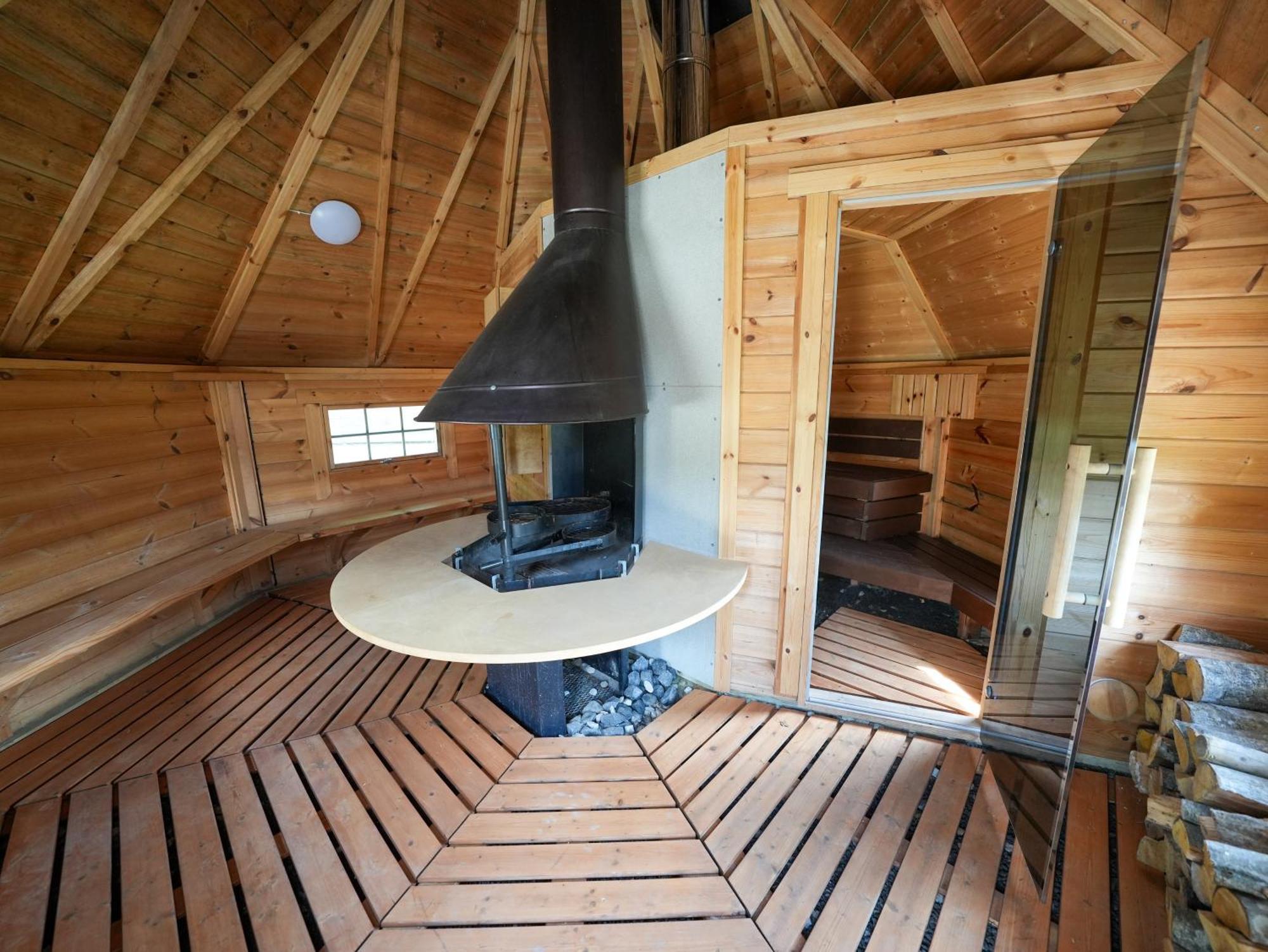 Reiu Holiday Centre Paikuse Luaran gambar